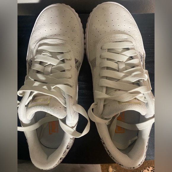 Used Good condition Puma womens Cali Suede Snake Platform Sneakers size 8.5 - Picture 10 of 15